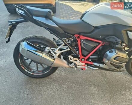 БМВ R 1200RS, об'ємом двигуна 0 л та пробігом 25 тис. км за 11000 $, фото 7 на Automoto.ua