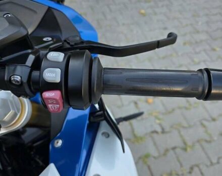 БМВ R 1200RS, об'ємом двигуна 1.2 л та пробігом 42 тис. км за 12000 $, фото 10 на Automoto.ua