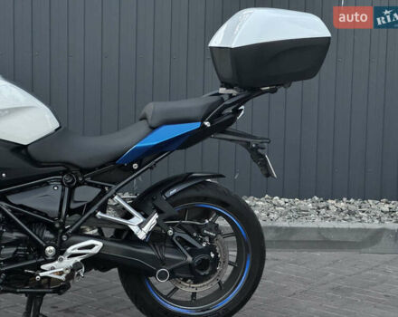 Синий БМВ R 1200RS, объемом двигателя 0.12 л и пробегом 42 тыс. км за 12000 $, фото 17 на Automoto.ua