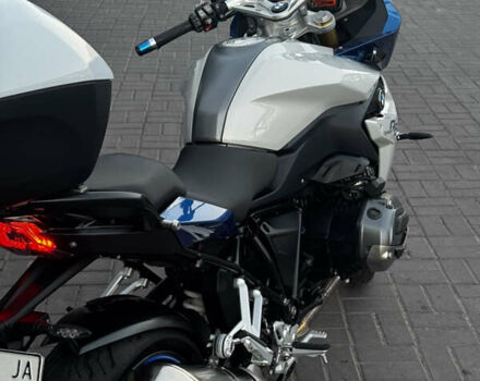 Синий БМВ R 1200RS, объемом двигателя 0.12 л и пробегом 42 тыс. км за 12000 $, фото 13 на Automoto.ua