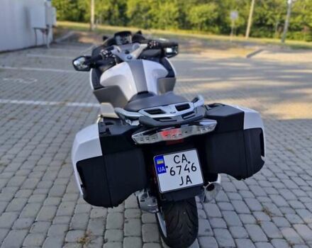 Белый БМВ R 1200RT, объемом двигателя 1.2 л и пробегом 49 тыс. км за 12800 $, фото 3 на Automoto.ua