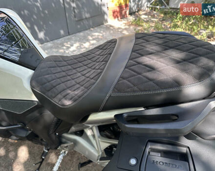 Чорний БМВ R 1200RT, об'ємом двигуна 1.2 л та пробігом 42 тис. км за 15000 $, фото 15 на Automoto.ua