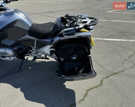 Синій БМВ R 1200RT, об'ємом двигуна 1.2 л та пробігом 63 тис. км за 11000 $, фото 3 на Automoto.ua