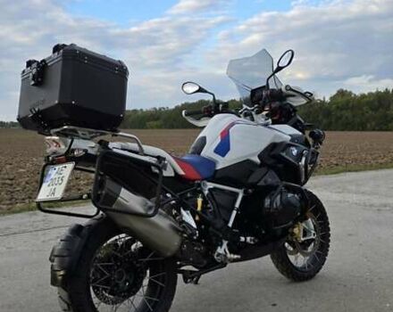 Білий БМВ R 1250GS, об'ємом двигуна 1.25 л та пробігом 19 тис. км за 18500 $, фото 56 на Automoto.ua