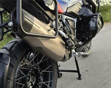 Білий БМВ R 1250GS, об'ємом двигуна 1.25 л та пробігом 19 тис. км за 18500 $, фото 15 на Automoto.ua