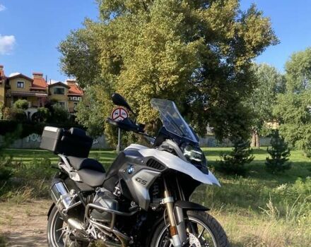 Белый БМВ R 1250GS, объемом двигателя 1.25 л и пробегом 10 тыс. км за 20800 $, фото 1 на Automoto.ua