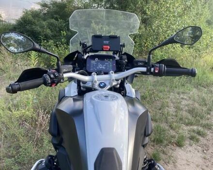 Белый БМВ R 1250GS, объемом двигателя 1.25 л и пробегом 10 тыс. км за 20800 $, фото 8 на Automoto.ua
