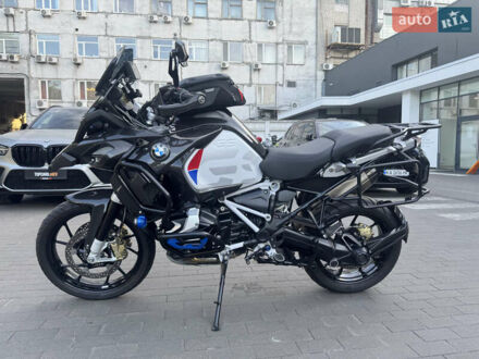 Белый БМВ R 1250GS, объемом двигателя 1.3 л и пробегом 5 тыс. км за 20800 $, фото 1 на Automoto.ua