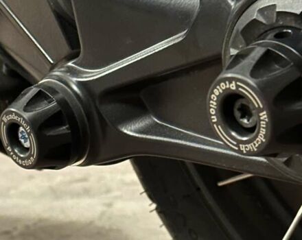 Черный БМВ R 1250GS, объемом двигателя 1.25 л и пробегом 4 тыс. км за 29288 $, фото 16 на Automoto.ua