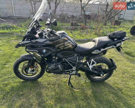 БМВ R 1250GS 2018 в Черкассах на Automoto.ua Черный БМВ R 1250GS, объемом двигателя 1.25 л и пробегом 30 тыс. км за 17900 $, фото 5 на Automoto.ua