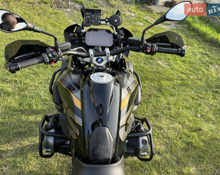БМВ R 1250GS 2018 в Черкассах на Automoto.ua Черный БМВ R 1250GS, объемом двигателя 1.25 л и пробегом 30 тыс. км за 17900 $, фото 12 на Automoto.ua