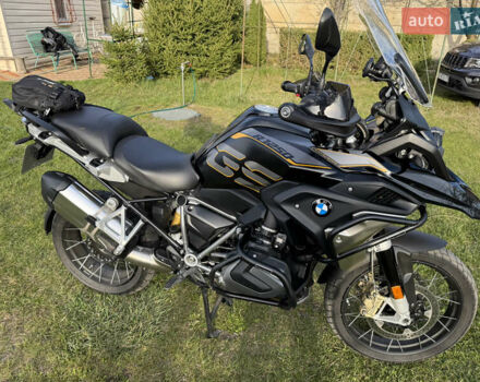 БМВ R 1250GS 2018 в Черкассах на Automoto.ua Черный БМВ R 1250GS, объемом двигателя 1.25 л и пробегом 30 тыс. км за 17900 $, фото 2 на Automoto.ua