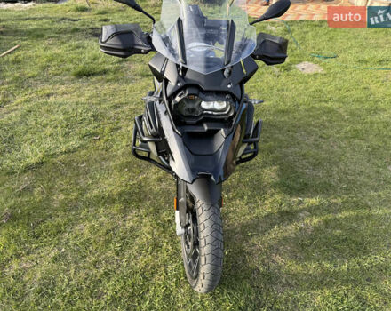 БМВ R 1250GS 2018 в Черкассах на Automoto.ua Черный БМВ R 1250GS, объемом двигателя 1.25 л и пробегом 30 тыс. км за 17900 $, фото 3 на Automoto.ua