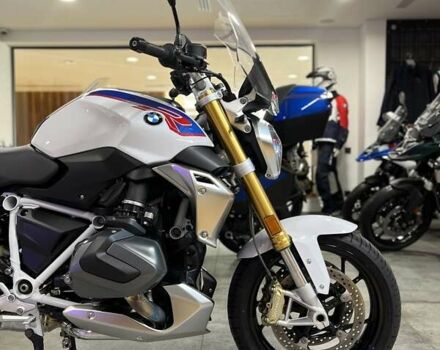 Белый БМВ R 1250R, объемом двигателя 1.25 л и пробегом 10 тыс. км за 16500 $, фото 9 на Automoto.ua