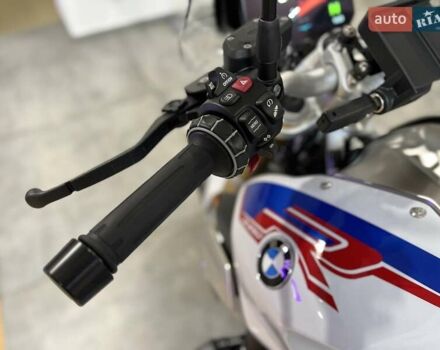 Белый БМВ R 1250R, объемом двигателя 1.25 л и пробегом 10 тыс. км за 16500 $, фото 13 на Automoto.ua