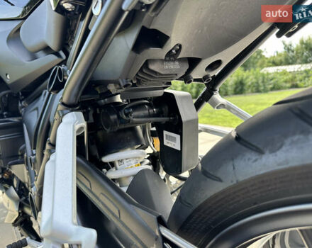 Чорний БМВ R 1250R, об'ємом двигуна 1.25 л та пробігом 7 тис. км за 18000 $, фото 22 на Automoto.ua