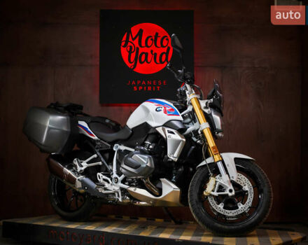 БМВ R 1250R, объемом двигателя 1.25 л и пробегом 18 тыс. км за 16000 $, фото 3 на Automoto.ua