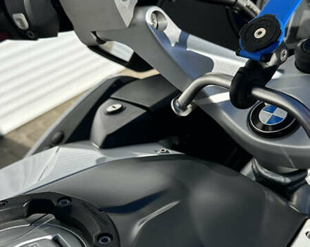 Белый БМВ R 1250RT, объемом двигателя 1.25 л и пробегом 72 тыс. км за 16500 $, фото 1 на Automoto.ua