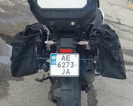 БМВ R 1300GS 2024 в Днепре (Днепропетровске) на Automoto.ua Белый БМВ R 1300GS, объемом двигателя 1.3 л и пробегом 15 тыс. км за 28000 $, фото 10 на Automoto.ua
