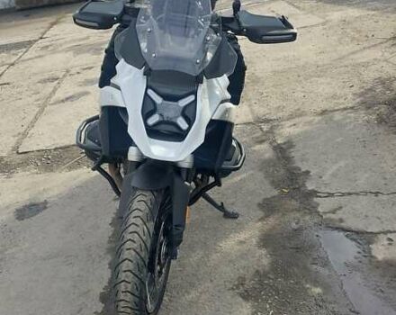 БМВ R 1300GS 2024 в Днепре (Днепропетровске) на Automoto.ua Белый БМВ R 1300GS, объемом двигателя 1.3 л и пробегом 15 тыс. км за 28000 $, фото 9 на Automoto.ua