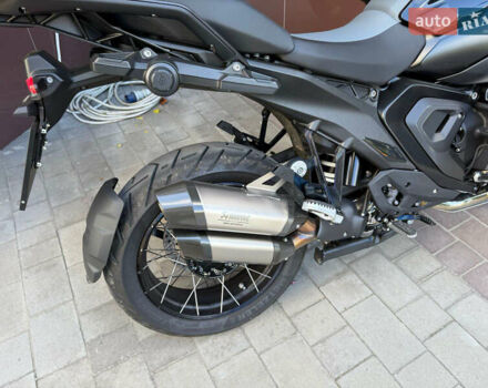 Черный БМВ R 1300GS, объемом двигателя 1.3 л и пробегом 5 тыс. км за 30400 $, фото 10 на Automoto.ua