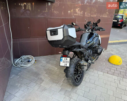 Черный БМВ R 1300GS, объемом двигателя 1.3 л и пробегом 5 тыс. км за 30400 $, фото 4 на Automoto.ua