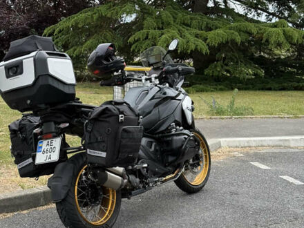 БМВ R 1300GS 2024 в Днепре (Днепропетровске) на Automoto.ua Черный БМВ R 1300GS, объемом двигателя 1.3 л и пробегом 11 тыс. км за 28000 $, фото 1 на Automoto.ua