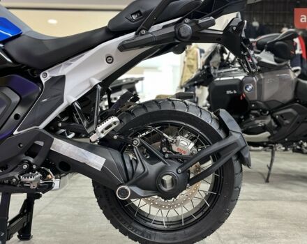 купить новое авто БМВ R 1300GS 2025 года от официального дилера АВТ Бавария Киев Вацлава Гавела БМВ фото
