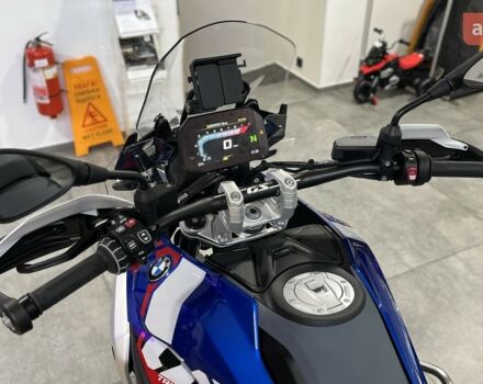купить новое авто БМВ R 1300GS 2025 года от официального дилера АВТ Бавария Киев Вацлава Гавела БМВ фото