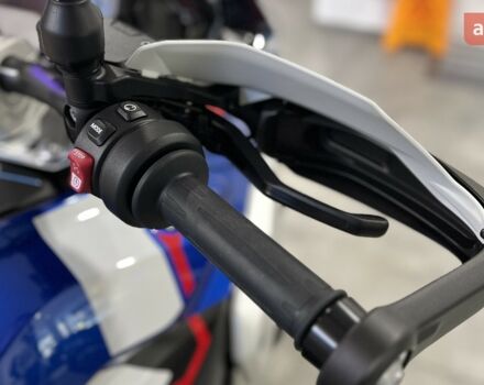 купить новое авто БМВ R 1300GS 2025 года от официального дилера АВТ Бавария Киев Вацлава Гавела БМВ фото
