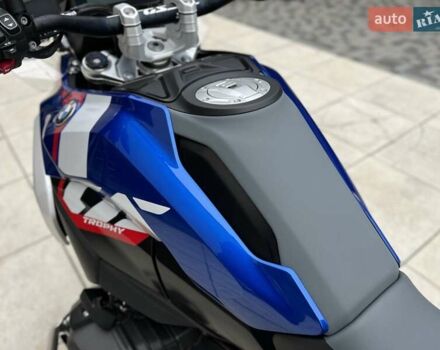 БМВ R 1300GS 2025 в Киеве на Automoto.ua Синий БМВ R 1300GS, объемом двигателя 1.3 л и пробегом 5 тыс. км за 31319 $, фото 30 на Automoto.ua