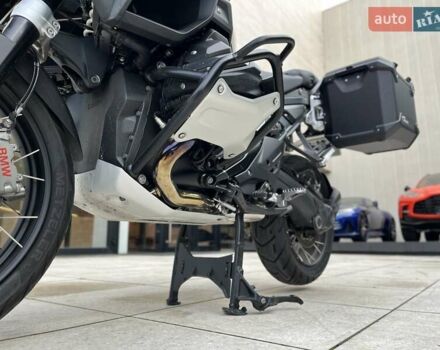 Чорний БМВ R 1300GS Adventure, об'ємом двигуна 1.3 л та пробігом 2 тис. км за 30228 $, фото 14 на Automoto.ua