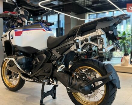 купити нове авто БМВ R 1300GS Adventure 2024 року від офіційного дилера АВТ Бавария Киев Вацлава Гавела БМВ фото