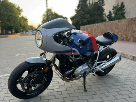 БМВ R nineT Racer 2019 в Одессе на Automoto.ua Серый БМВ R nineT Racer, объемом двигателя 1.25 л и пробегом 9 тыс. км за 6300 $, фото 1 на Automoto.ua