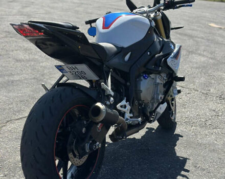 Белый БМВ S 1000R, объемом двигателя 1 л и пробегом 19 тыс. км за 13900 $, фото 15 на Automoto.ua