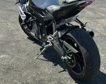 Белый БМВ S 1000R, объемом двигателя 1 л и пробегом 19 тыс. км за 13900 $, фото 19 на Automoto.ua