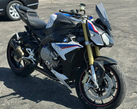 Белый БМВ S 1000R, объемом двигателя 1 л и пробегом 19 тыс. км за 13900 $, фото 16 на Automoto.ua