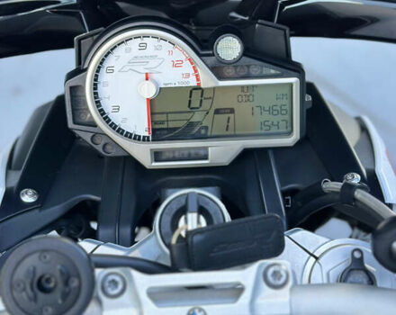 Белый БМВ S 1000R, объемом двигателя 1 л и пробегом 17 тыс. км за 14000 $, фото 6 на Automoto.ua