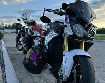 Білий БМВ S 1000R, об'ємом двигуна 1 л та пробігом 15 тис. км за 15699 $, фото 11 на Automoto.ua