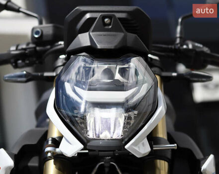 Белый БМВ S 1000R, объемом двигателя 1 л и пробегом 1 тыс. км за 25500 $, фото 18 на Automoto.ua