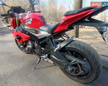 Червоний БМВ S 1000R, об'ємом двигуна 1 л та пробігом 25 тис. км за 12300 $, фото 4 на Automoto.ua