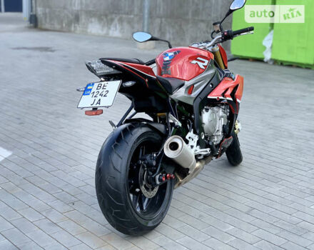 Червоний БМВ S 1000R, об'ємом двигуна 1 л та пробігом 7 тис. км за 10300 $, фото 5 на Automoto.ua