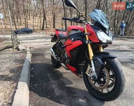 Червоний БМВ S 1000R, об'ємом двигуна 1 л та пробігом 25 тис. км за 12300 $, фото 7 на Automoto.ua