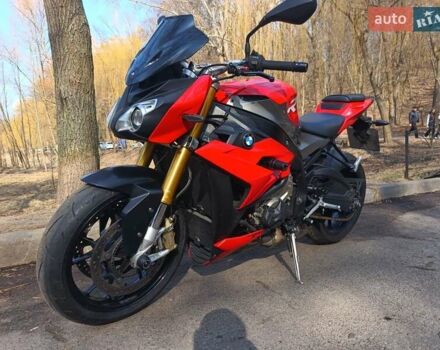 Червоний БМВ S 1000R, об'ємом двигуна 1 л та пробігом 25 тис. км за 12300 $, фото 1 на Automoto.ua