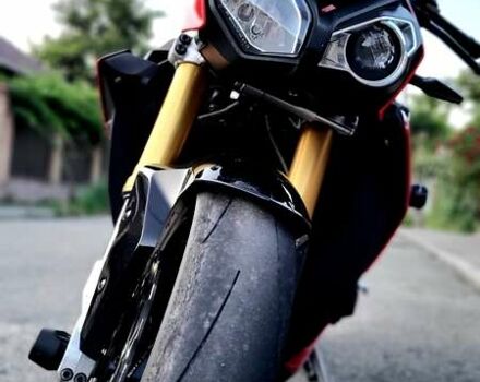 Червоний БМВ S 1000R, об'ємом двигуна 0 л та пробігом 28 тис. км за 14700 $, фото 1 на Automoto.ua