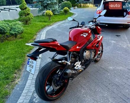 Красный БМВ S 1000R, объемом двигателя 1 л и пробегом 6 тыс. км за 14200 $, фото 16 на Automoto.ua