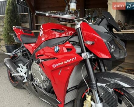 Красный БМВ S 1000R, объемом двигателя 1 л и пробегом 6 тыс. км за 14200 $, фото 26 на Automoto.ua