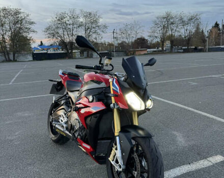 Червоний БМВ S 1000R, об'ємом двигуна 1 л та пробігом 12 тис. км за 14000 $, фото 9 на Automoto.ua