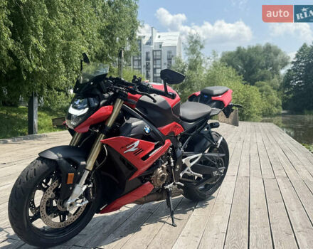 Червоний БМВ S 1000R, об'ємом двигуна 1 л та пробігом 15 тис. км за 19900 $, фото 1 на Automoto.ua