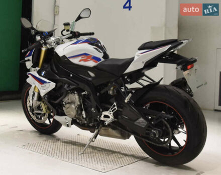 БМВ S 1000R, об'ємом двигуна 1 л та пробігом 17 тис. км за 12200 $, фото 4 на Automoto.ua